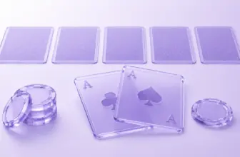 Illustration mit fünf Spielkarten, Assen und Jetons als Symbol für Poker im Online Casino